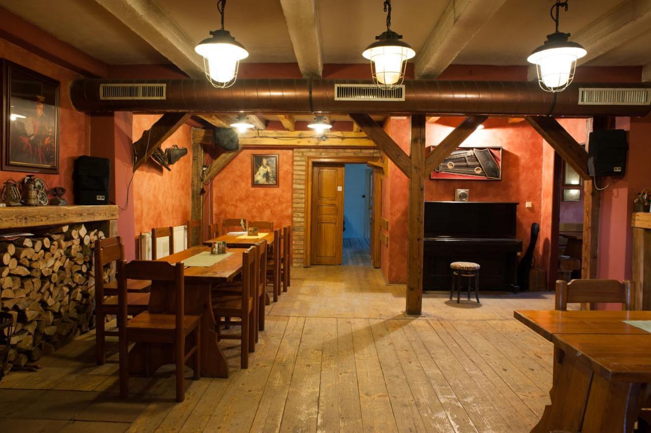 Hotel Drevak "U Elisky" Cisovice Zewnętrze zdjęcie